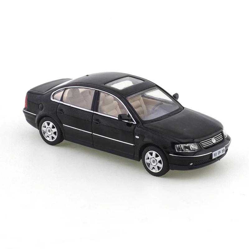W126Xcartoys 1/64 Alloy Business and Civilian Volkswagen Sedan Collection Ornament Fifth-generation Passat Car Model