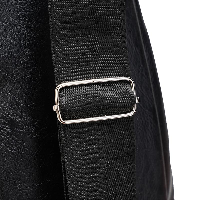 Chest Bag Vintage Soft Leather Crossbody Bag Men's Business Shoulder Bag