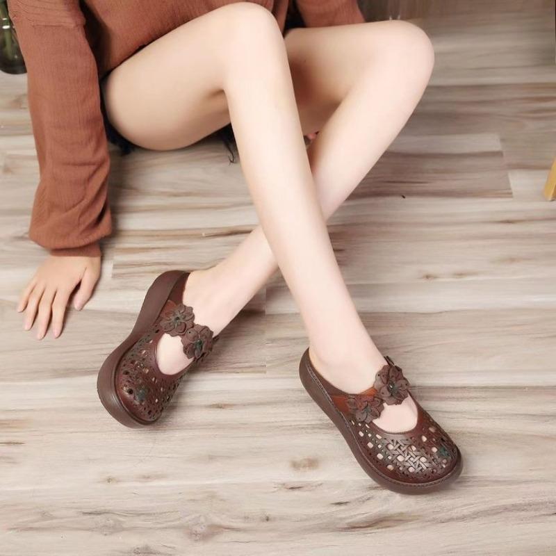 New Soft Leather Shoes for Women, Retro Wedge Heel, Toe Cap, Half-slipper, Hollowed-out Cool Slippers