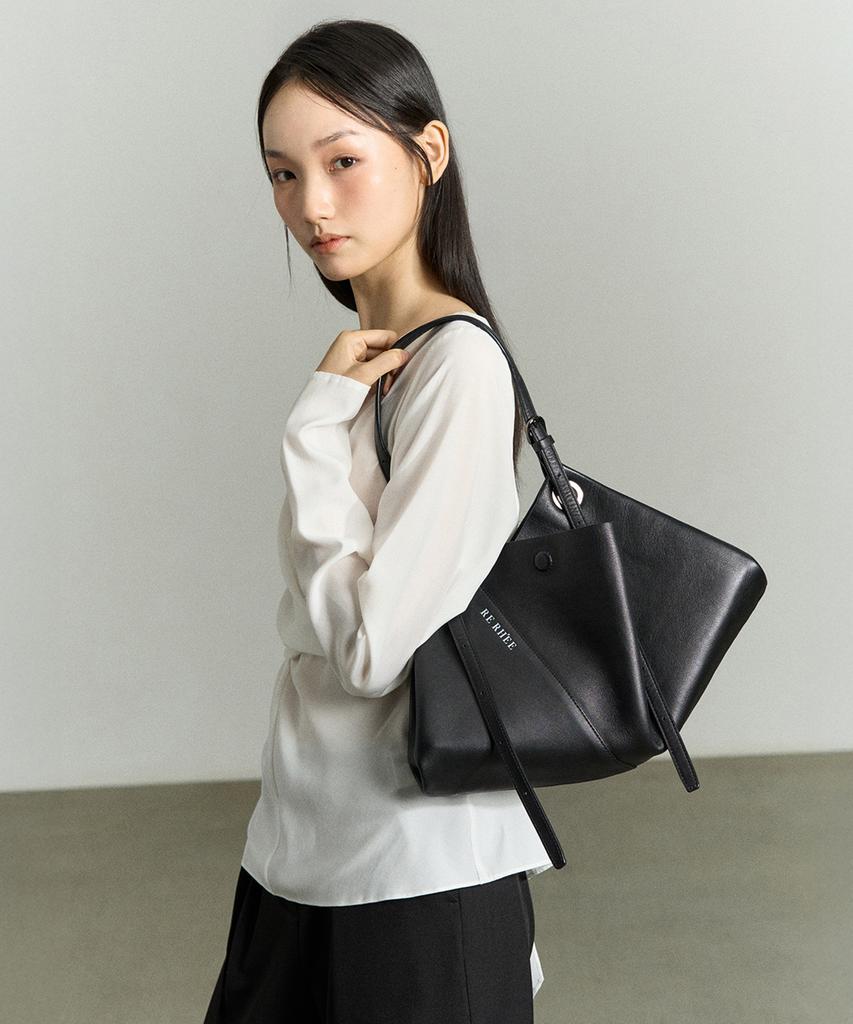 Re Rhee Adjustable Strap Leather Bag Black