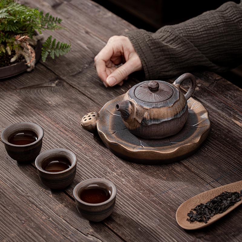 Forgylt Jern Glasur Lotus Duft Krukke Pu'er Te Maker Krus Tekanne Leire Kaffeutstyr Teutstyr Puer Tekopp Sett Yixing Leire Kjele Bar