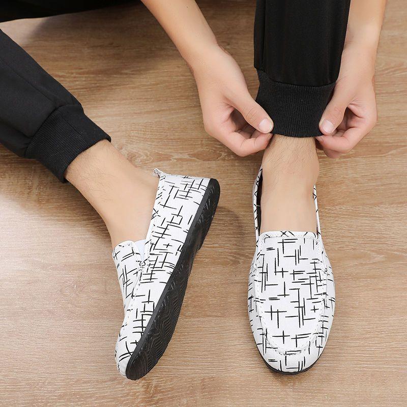 Sommar Andningsbara Herrskor Man Gamla Peking Canvas Skor Herrskor Koreanska Skor Casual Latskor Platt Häl Körskor