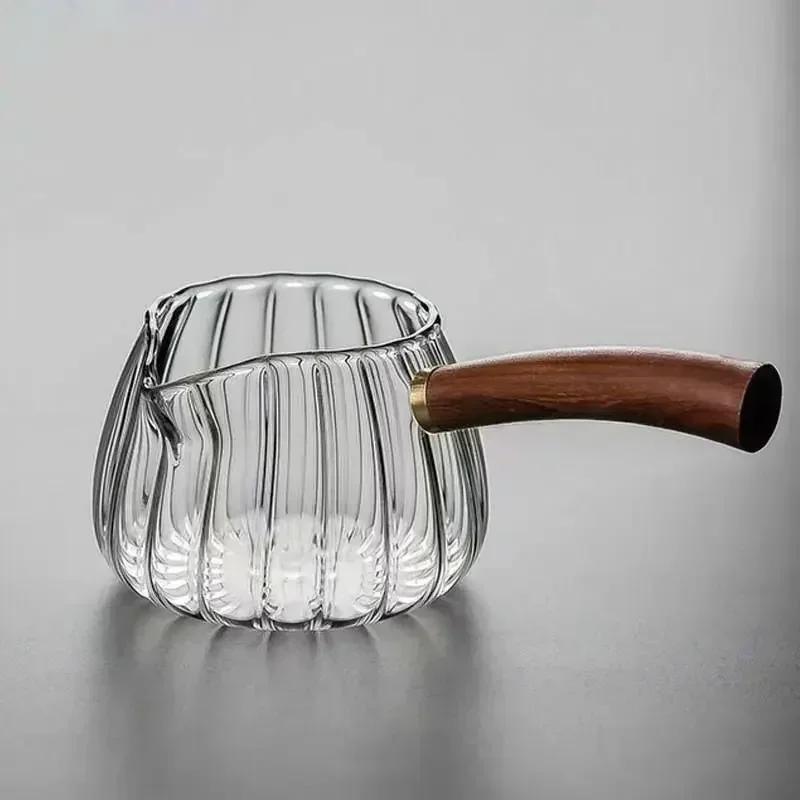Glass Tea Jug Chinese Kung Fu Tea Set Accessory Water Pitcher Wood Side Handle Teapot Heat Resistant Teaware Coffee Milk Pot