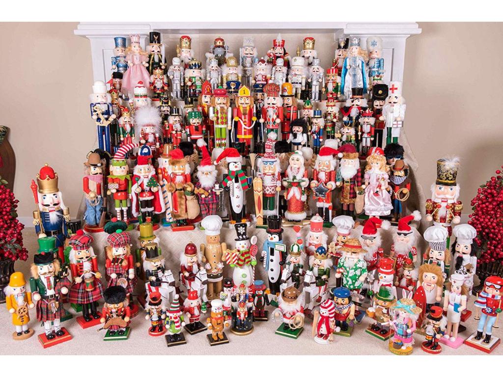 30CM Wooden Nutcracker Ornament for Christmas - Creative Home Decor