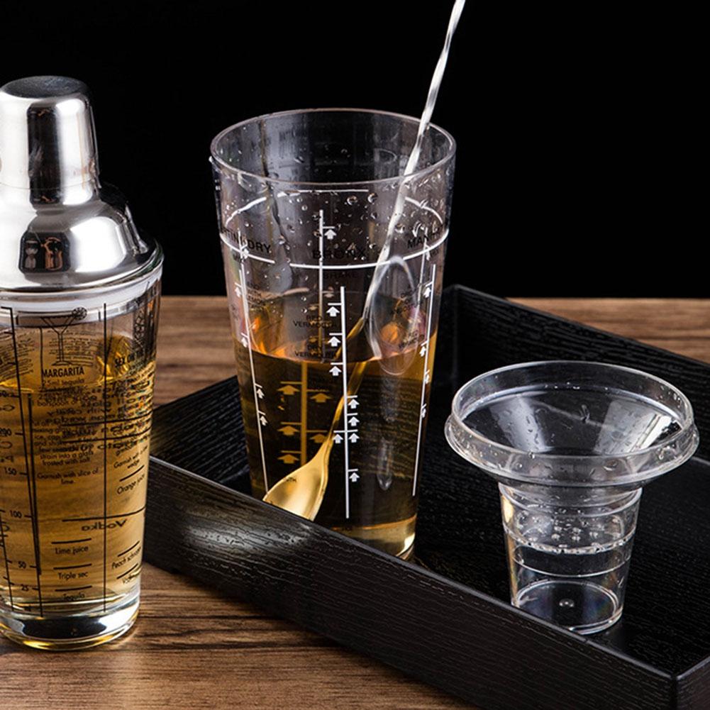 Cocktail Shaker Drink Mixer Mixing Shaking Tool Bartender Bar Accessories with Scale