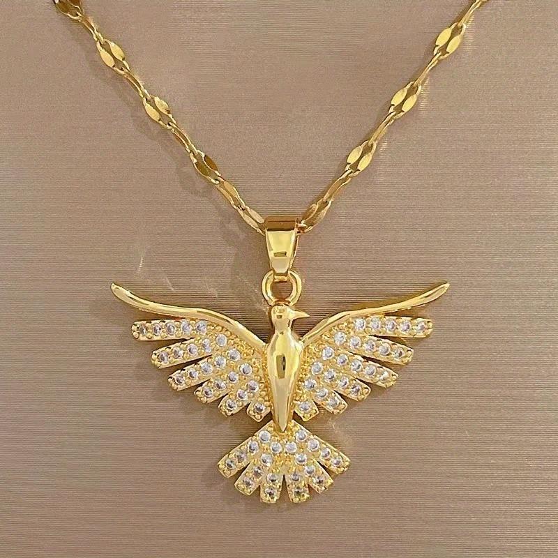 

Fashionable Phoenix Stainless Steel Necklace with Synthetic Zirconia & Copper Inlay – Personality Pendant, Versatile Gold Plated Jewelry for Women золотистий