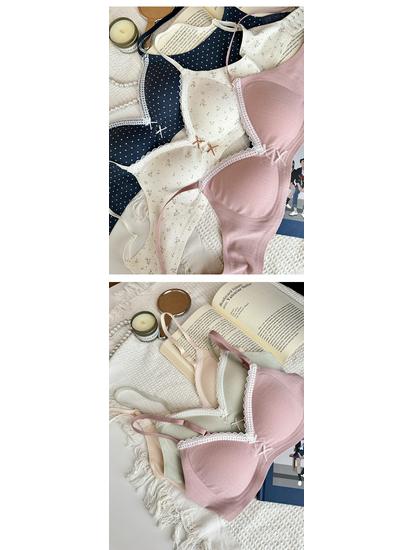 Cloud Cream Floral Lingerie: Wire-Free Push-Up Bra with Side Support
