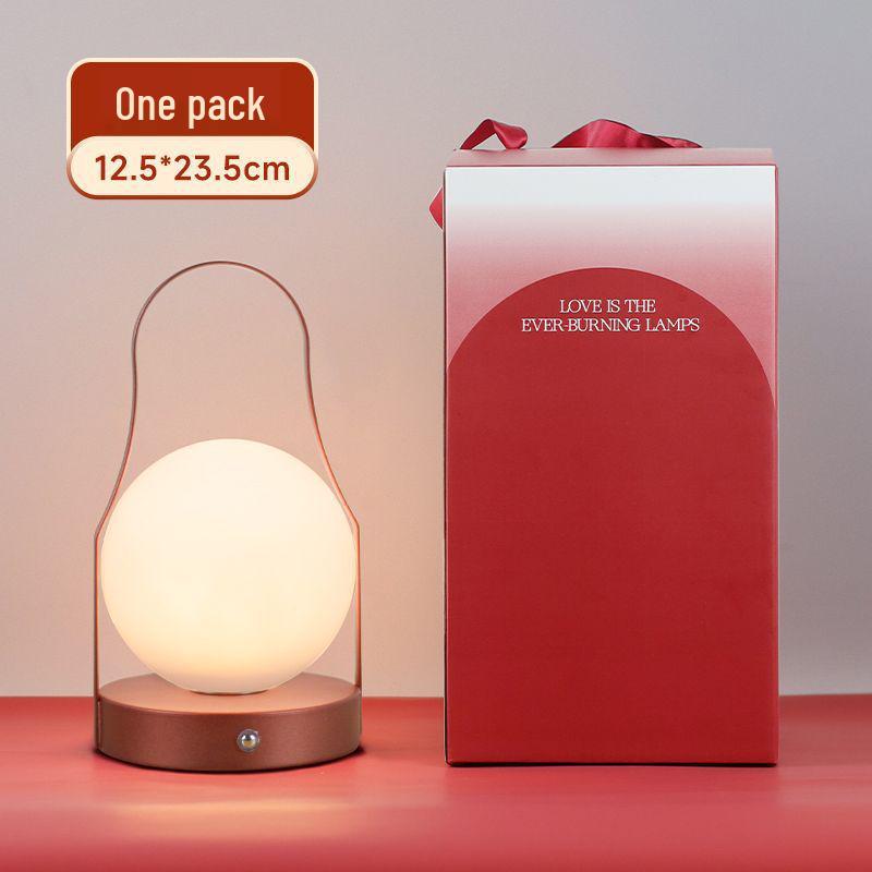 Вечно горящие красные настольные лампы: Необходимое свадебное приданое для брачной спальни молодоженов