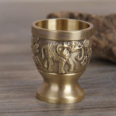 Baijiu Tasse Ein-Schluck-Tasse Retro Bronze Weinglas Kelch Baijiu Tasse Geprägt Graviert Spirituosen Tasse Kreativ Kleine Weintasse