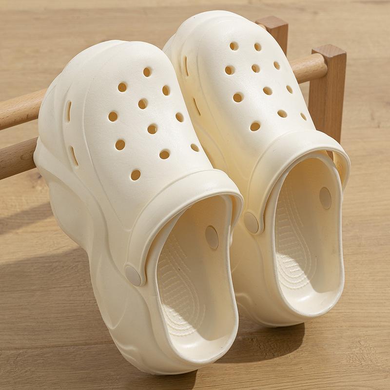 New cloud heel EVA hole shoes platform cm summer wear fashionable and comfortable hole shoes women's