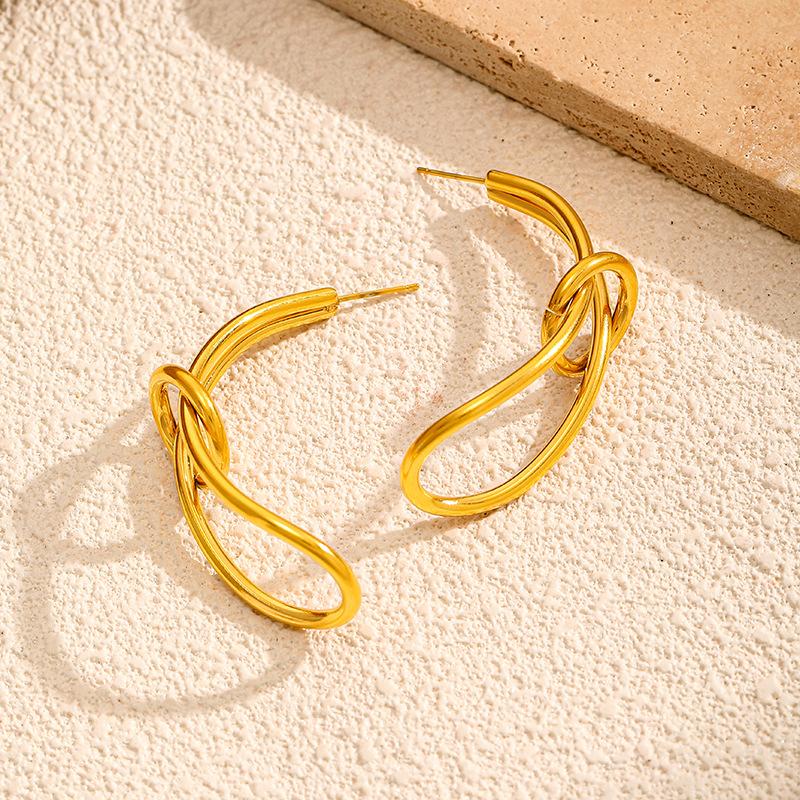 New exaggerated line titanium steel earrings European and American gold light luxury high sense does not fade stainless steel earrings women