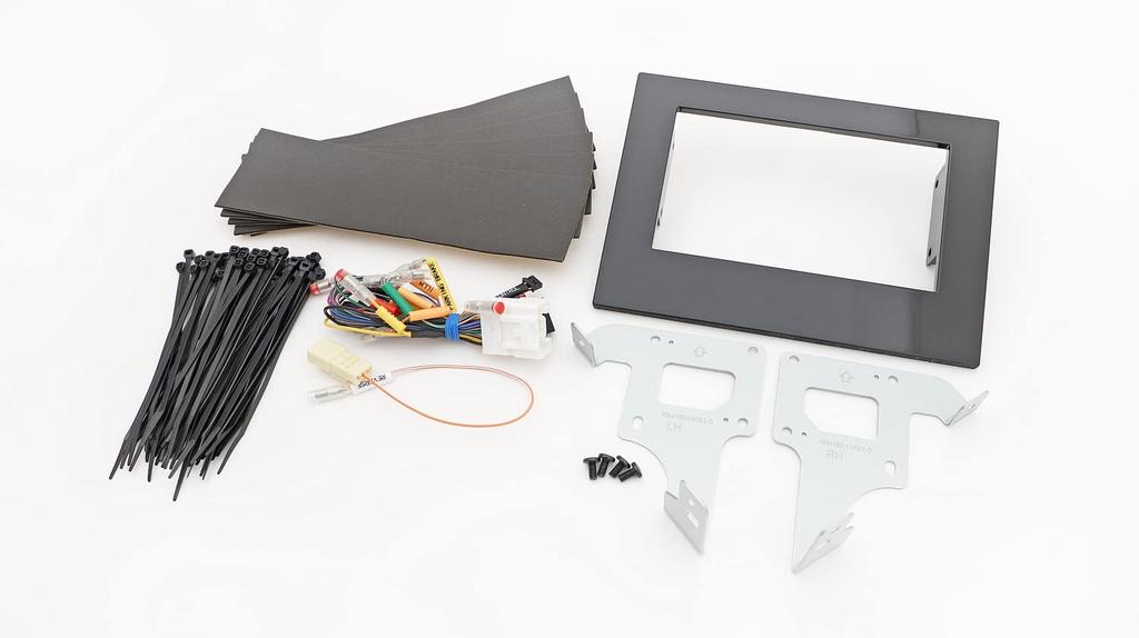 ALPINE Car Audio Installation Kit for Delica Black Navigation/Display D5 (2019.2-Present) KTX-XF11-D5-1-L