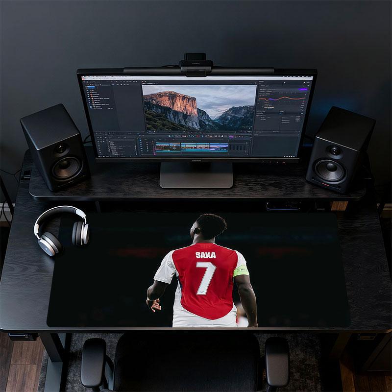 Saka Mouse Pad, Large Gaming Desk Mat, Non-slip XXL Mousepad for Laptop & Tablet, Mini PC Playmat with Stitched Edges