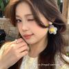 Silver Needle Retro French Flower Earrings Women's High Sense Niche Temperament Pearl Stud Earrings Ins Style Earrings