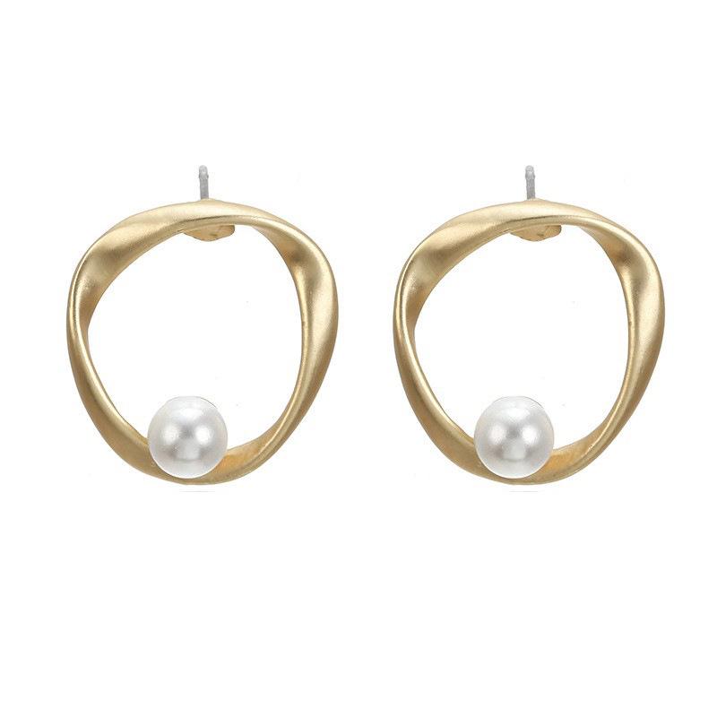 Retro Light Luxury Korean-Style Pearl Tassel Earrings for Women