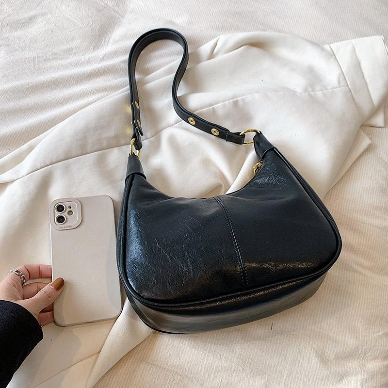 1 Piece of Solid Color Shoulder Bag for Women  Versatile Crossbody Bag  Fashionable Armpit Bag That Can Hold Mobile Phone