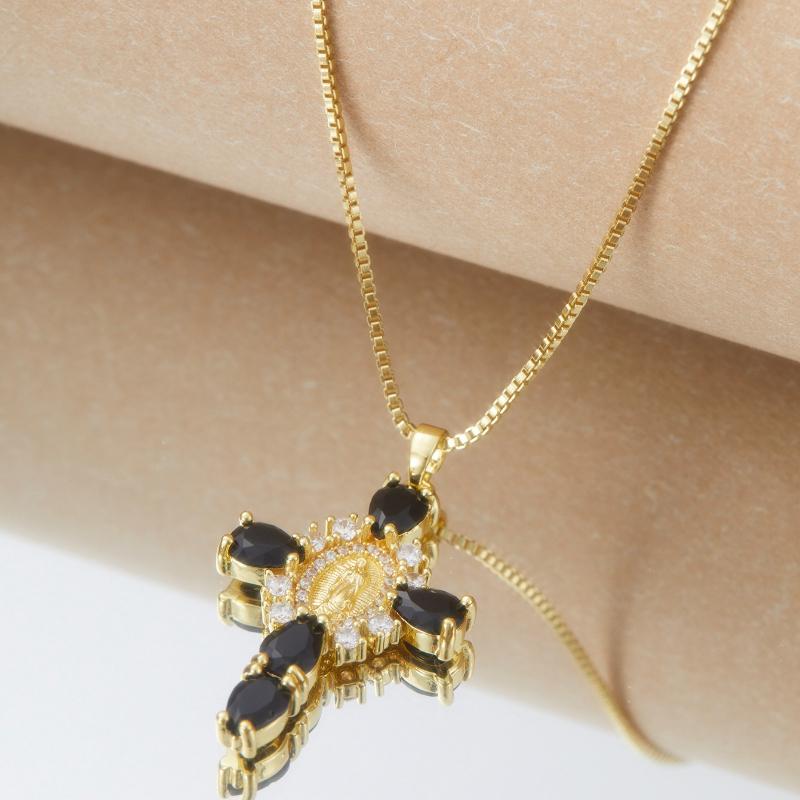 

New Fashion Carved Portrait Pattern Black Color Inlaid Zircon Cross Necklace, Women s Daily Wear, Holiday Accessories
