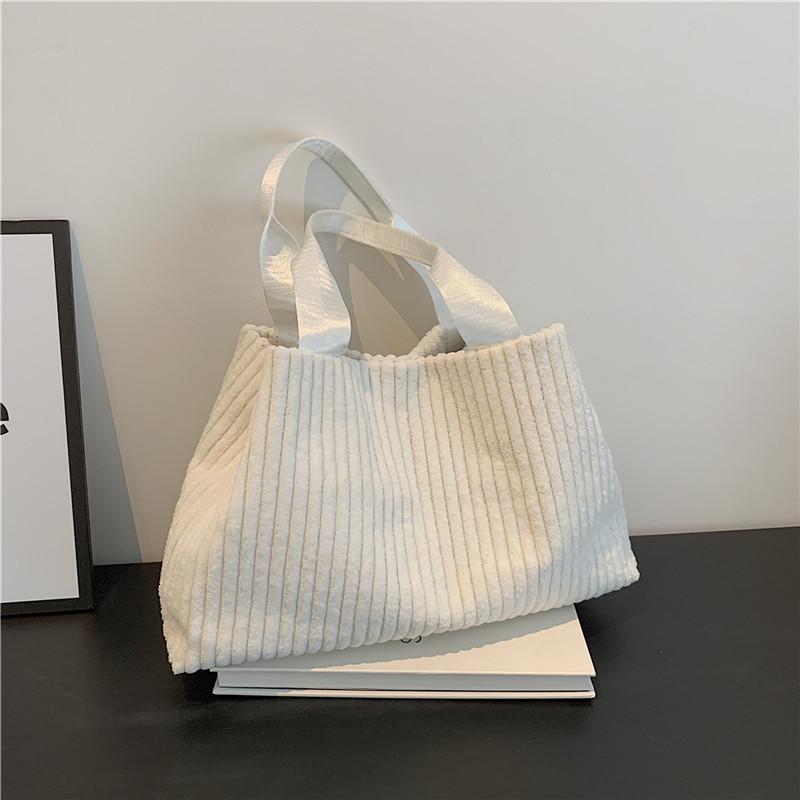 Просторная вельветовая сумка-тоут 2024 Трендовая дорожная модная сумка через плечо в белом, коричневом, черном, сером цвете белый