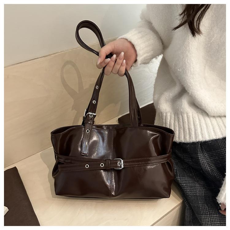 Chic Faux Leather Tote Bag for Women Large Capacity Commuter Shoulder Handbag