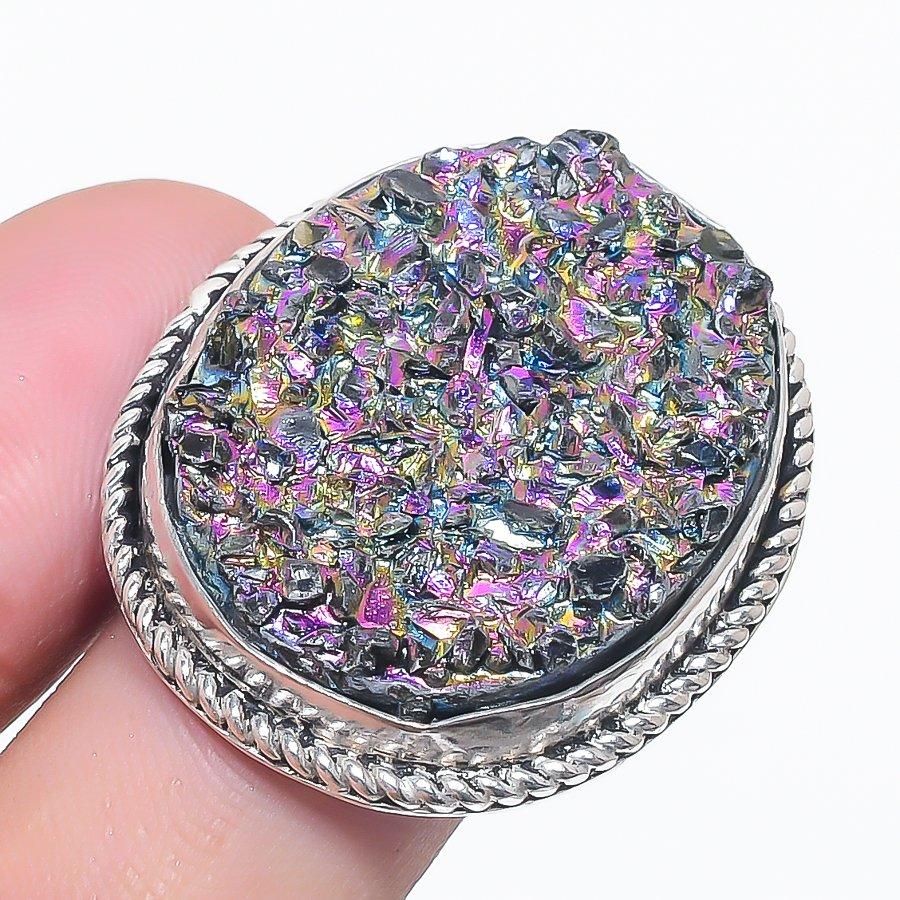 

Натуральный титановый друзовый драгоценный камень Ювелирное изделие из стерлингового серебра 925 пробы Кольцо Размер 7 J6o86