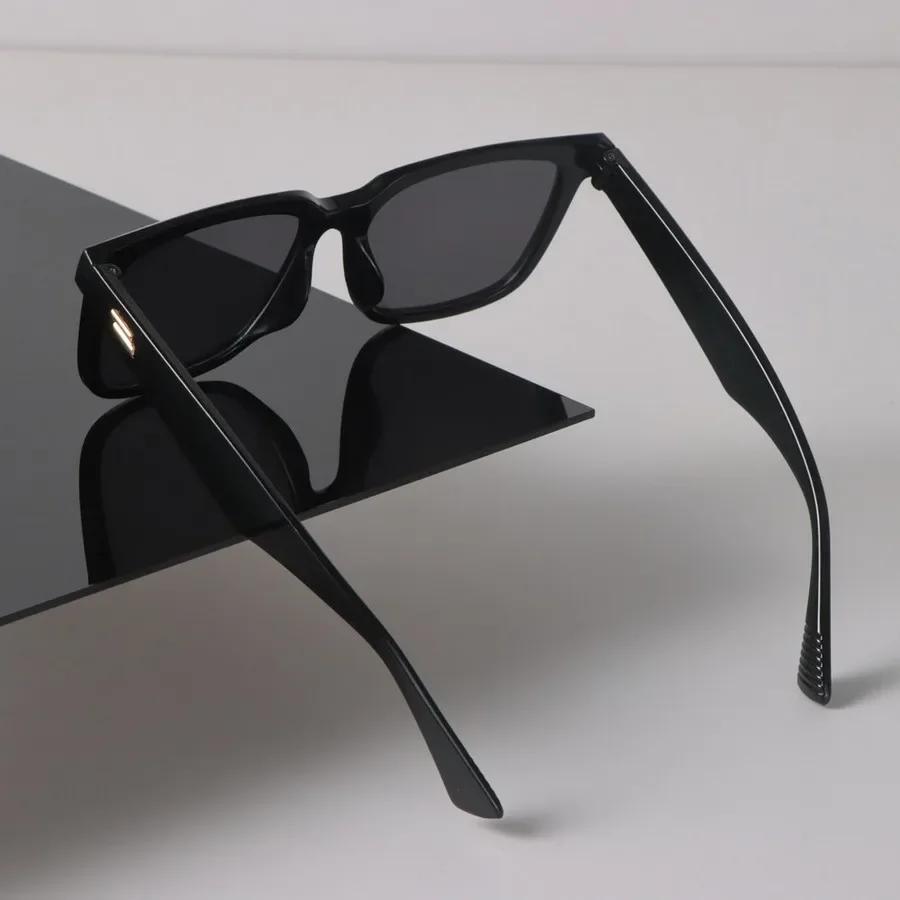 Fashion Sunglasses Women Men Square Mirror Lens Brand Designer Black Sun Glasses Trendy Eyewear Unisex Sexy Classic