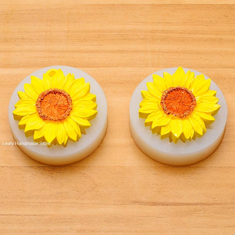 Sunflower Soap Mold Diy Chrysanthemum Aromatherapy Candle Silicone Mold Gypsum Hanging Mold Chocolate Cake Decoration