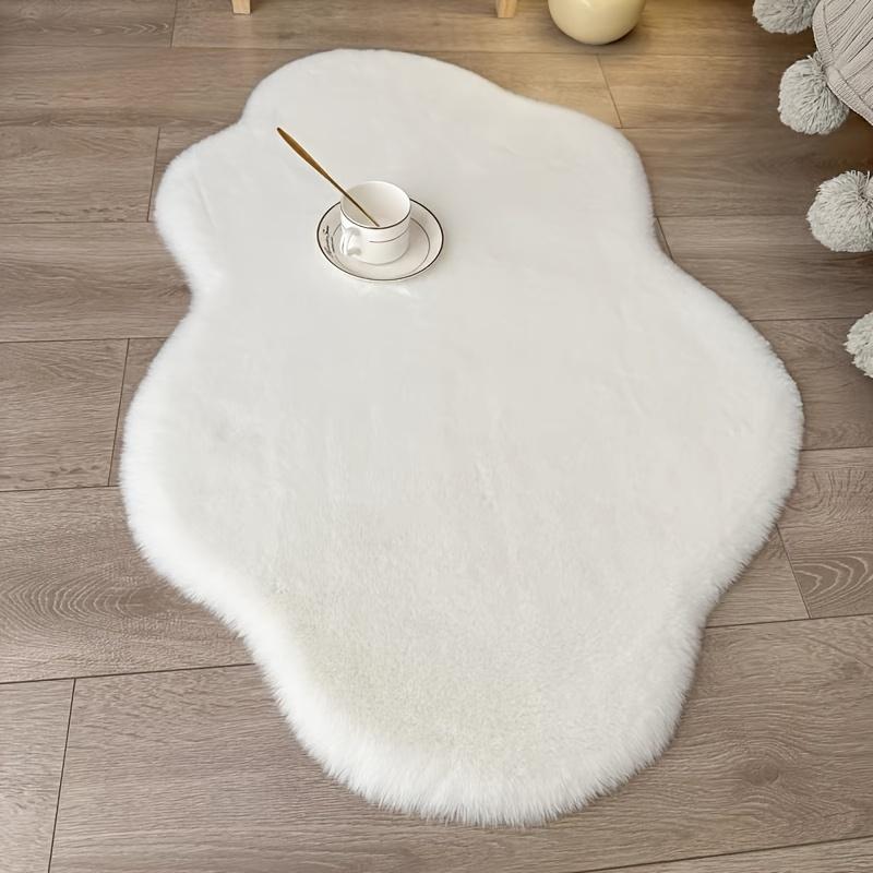 Plush Faux Rabbit Fur Cloud Rug Soft Thick Warm Hand Washable Polyester PVC Backing Winter Home Decor Non Slip Floor Mat