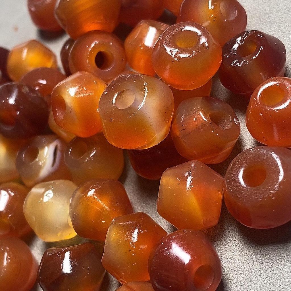 Antique Natural Red Agate Large-Hole Buddhist Loose Beads