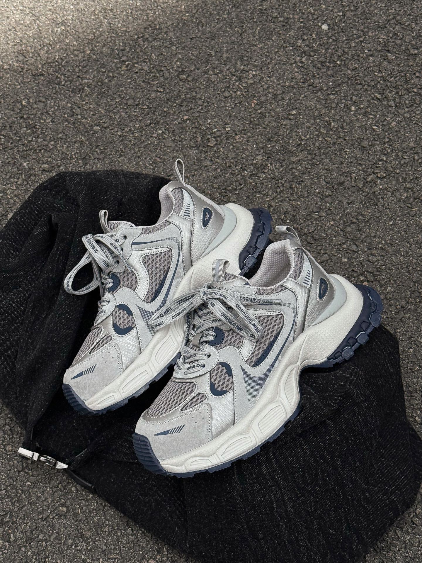 

2025 autumn new platform dad shoes women s blue retro mesh sports trendy shoes small casual Forrest Gump shoes 35