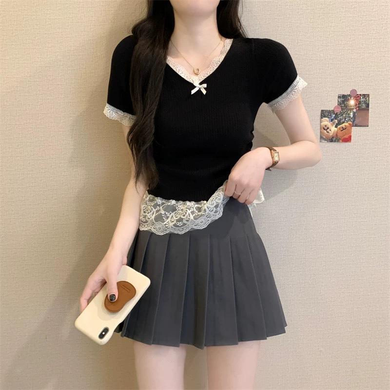 

Женская футболка с V-образным вырезом, кружевной вставкой, облегающего кроя, с короткими рукавами - Лето 2025 One size (up to 125 jin) чёрный