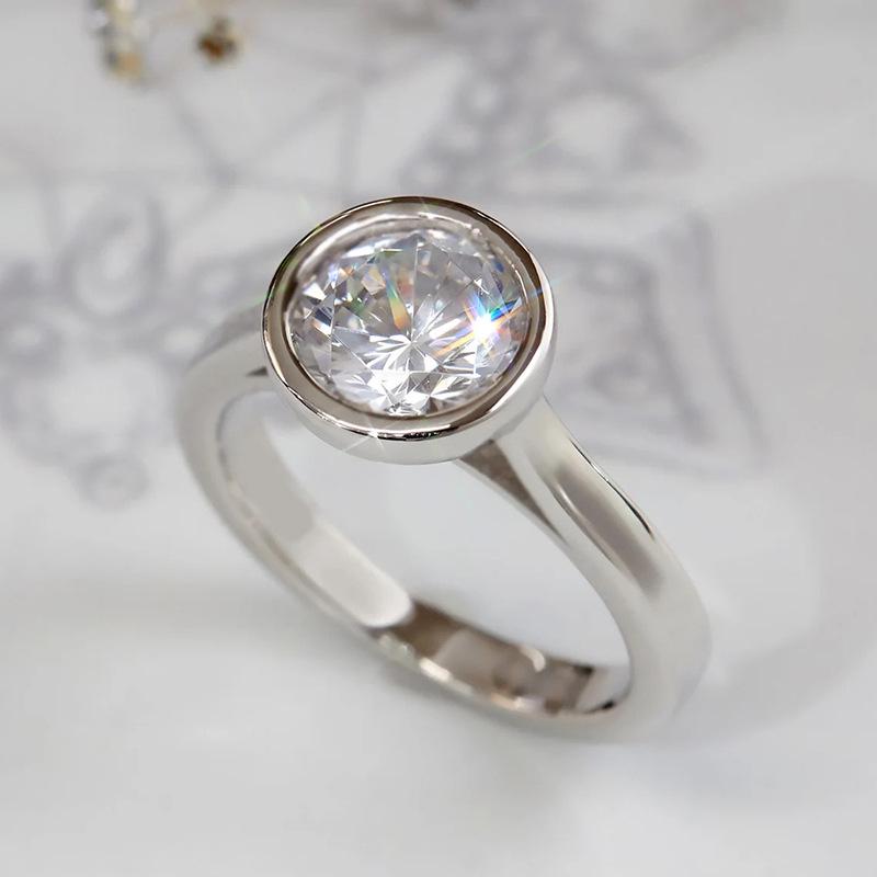 Elegant Geometric Round Fashion Ring - European & American Style
