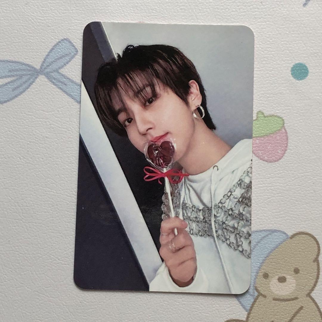 

[USED] StrayKids Han Skiz Raku-STAR ROCK-STAR Trading Card