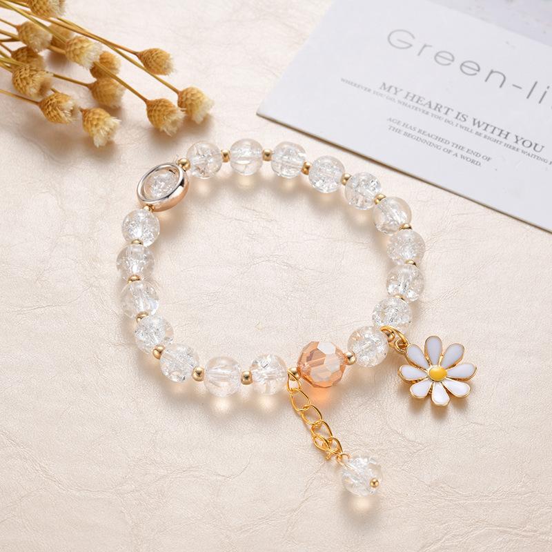 Sweet   Daisy Flower Bracelet Women Glass Beads Elastic Rope Bracelets Girl Party Wedding Jewelry Gifts