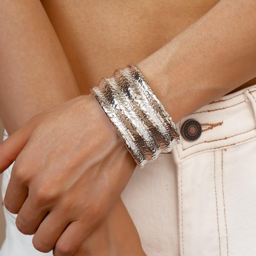 Europe American Style Wide Open Bangle Metal Exaggerated Bracelet Temperament Cuff Bangles  Women