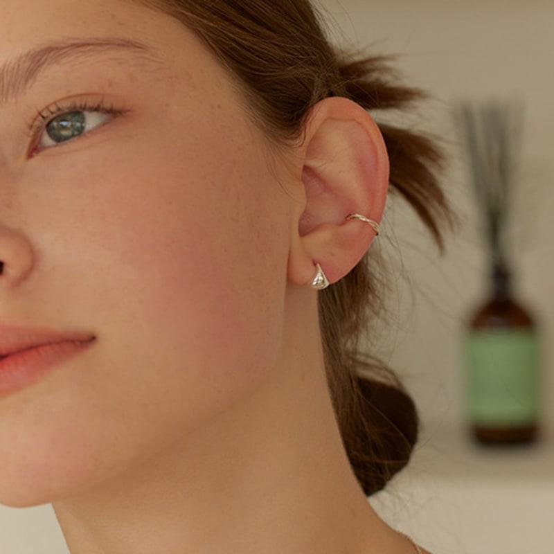 Lewe Drop Curve Fit Earring