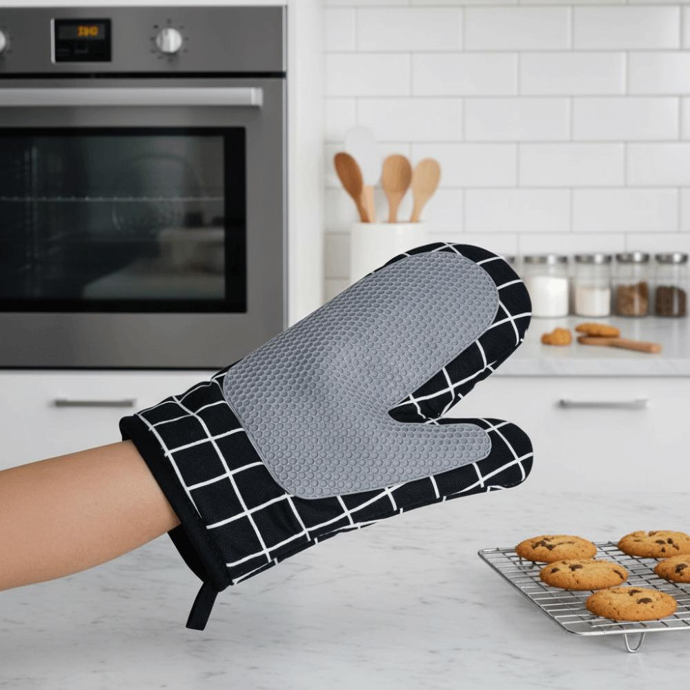1 Pair Cotton Lining Oven Gloves Silicone Pad Design Baking Mitts Kitchen Microwave Gloves Hot Bowl