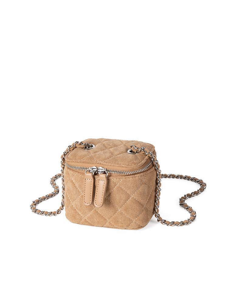 New Xiaoxiangfeng Diamond Grid Box Bag with Niche Design, Suede Chain Crossbody Small Square Bag