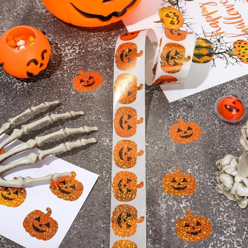 500 szt. Halloweenowe laserowe naklejki z dyniami PVC naklejki do scrapbookingu etykiety rzemieślnicze opakowania na prezenty naklejki uszczelniające dekoracja na przyjęcie