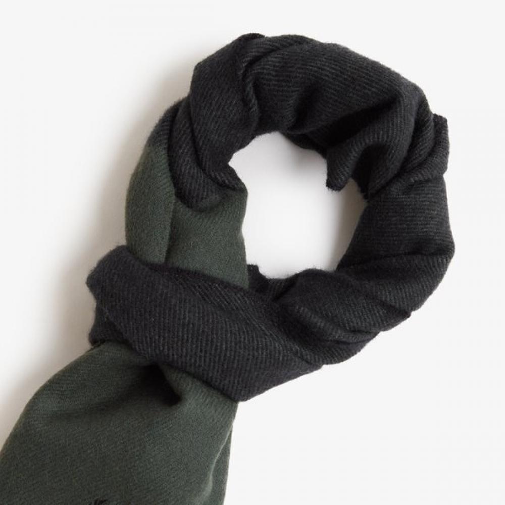 Fred Perry Unisex Color Block ScarF 2023 F W cFpu2336143 T18