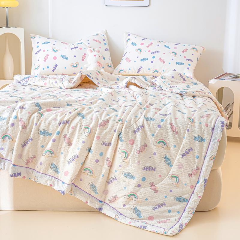 Cartoon Candy Rainbow Pattern Summer Cooling Quilt Skin-friendly Breathable Textured Air Conditioning Quilt for Kids Teens Girls