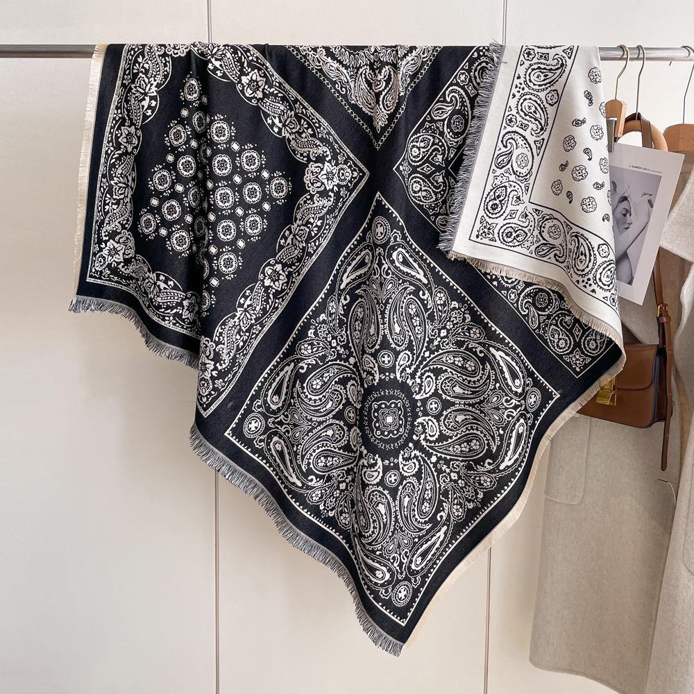 Luxury Imitation Cashmere Shawl: 140cm Square, Warm & Thick with Short Tassels
