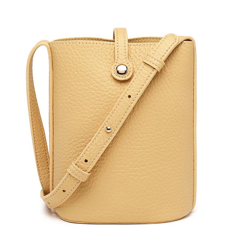 Mini lightweight soft leather bucket bag 2024 new fashion small bag for women Korean version textured casual crossbody phone bag