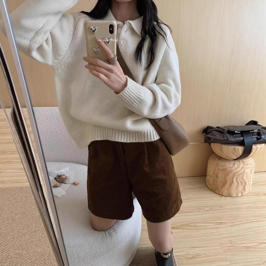 

Autumn and winter polo lapel button solid color sweater women s fashion versatile soft waxy long-sleeved lazy knitted sweater Average size 57-102 бежевий