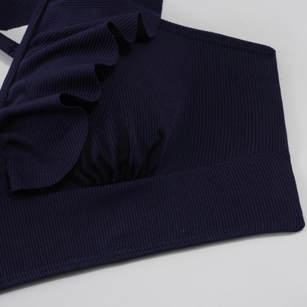 Bikini a tre pezzi alla moda europeo e americano con top arricciato