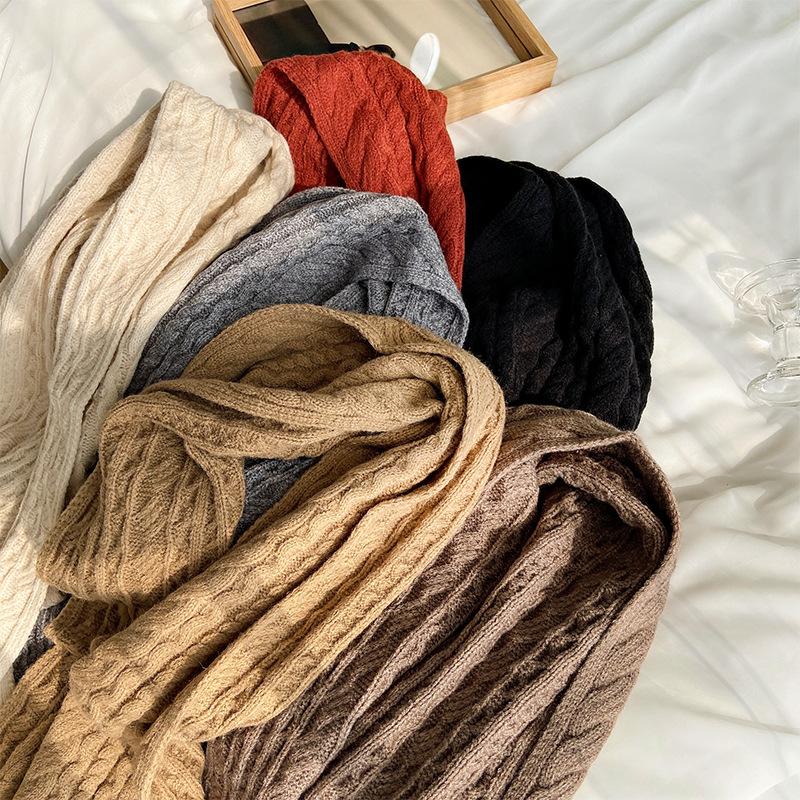 Beige twist scarf women's autumn and winter Korean version versatile Japanese students winter thickened warm knitted wool scarf