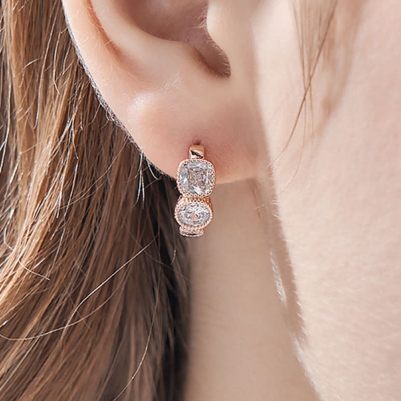 ELLE Jewelry 14K GF Triple Stone Midi One-Touch Earrings ELGPEE533