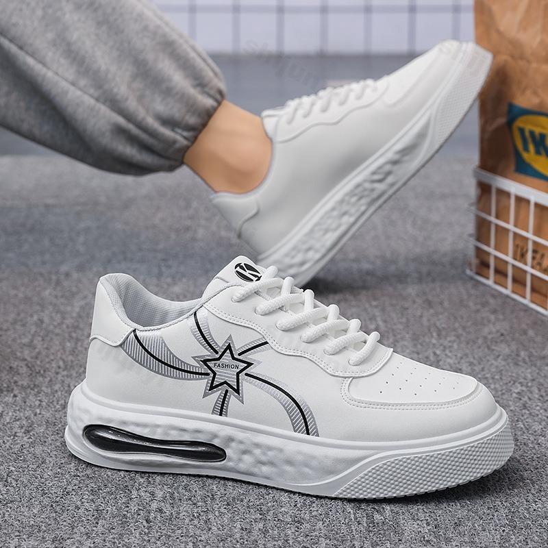 Men's Skateboard Shoes 2025 Fashion Running Shoes Men Leisure Sneakers Soft Sole Outdoor Anti Slip Comfortable Vulcanized Shoes