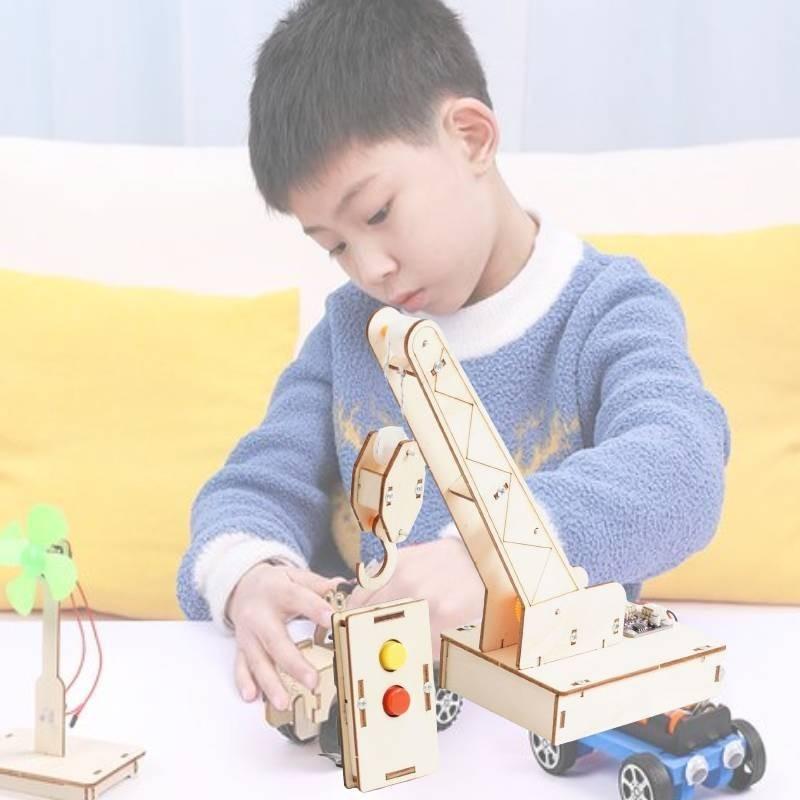 Expérience Scientifique DIY Grue à Commande à Distance par Induction Infrarouge Matériau en Bois