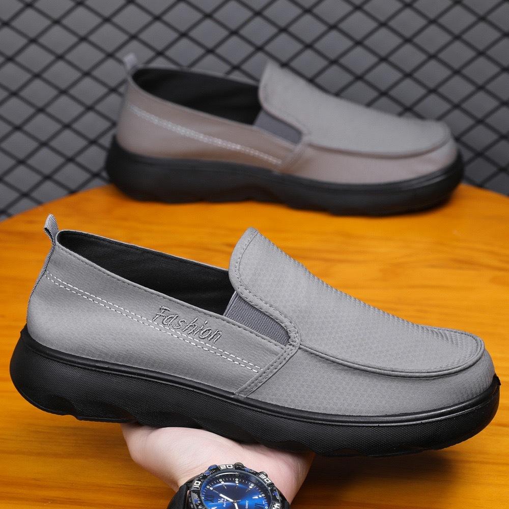 Casual shoes ultra light old Beijing cloth mesh cloth breathable lightweight non-slip one foot pedal men's shoes comfortable and versatile
