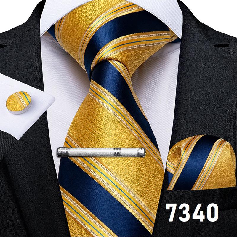 Viola Milano - Cravatta Artigianale In Seta Motivo Floreale - Sabbia - Foto 2